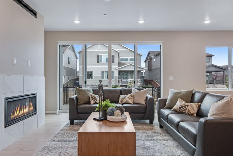 Furnished interior view inside a new home in Reunion, Commerce City (Image 4).