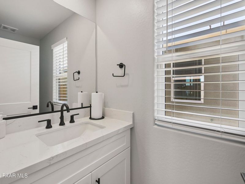 Image 23 of a home in South Ranch Southern Collection.