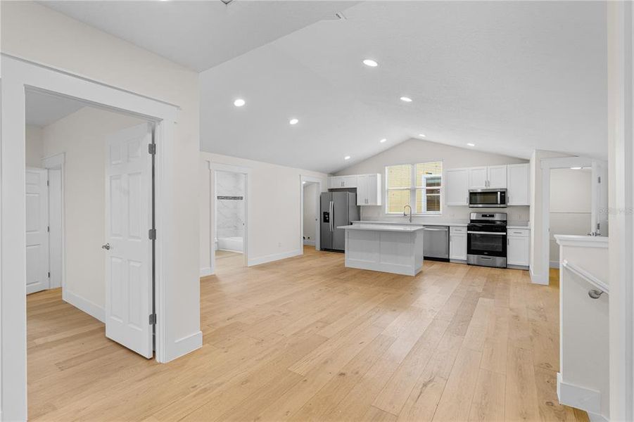 Spacious, unfurnished interior of a new home in , Sanford (Image 20).