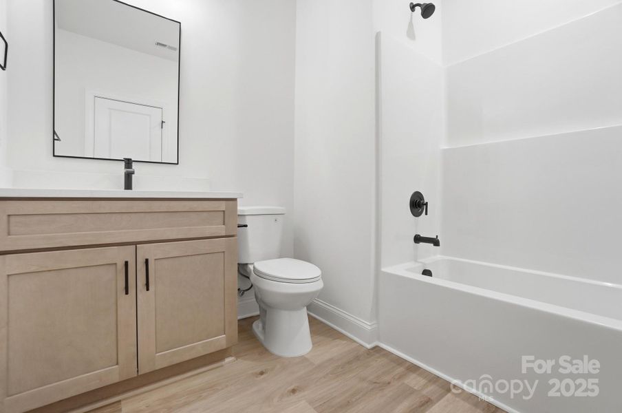 Furnished interior view inside a new home in , Kings Mountain (Image 5).