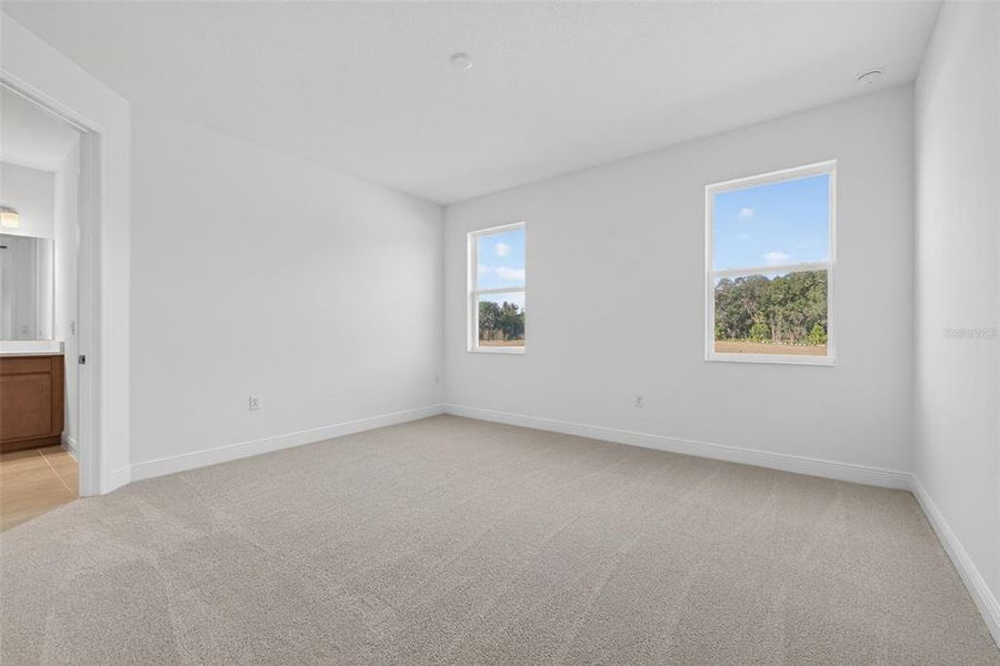 Spacious, unfurnished interior of a new home in Reserve at Hammock Oaks, Lady Lake (Image 21). Spacious, unfurnished interior of a new home in Reserve at Hammock Oaks, Lady Lake (Image 21).