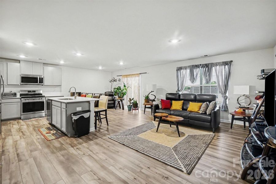 Furnished interior view inside a new home in Walkers Mill, Edgemoor (Image 29).