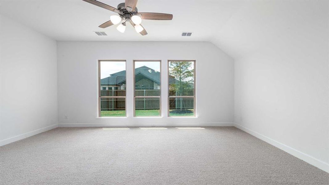 Spacious, unfurnished interior of a new home in Trinity Falls 50', McKinney (Image 13). Spacious, unfurnished interior of a new home in Trinity Falls 50', McKinney (Image 13).