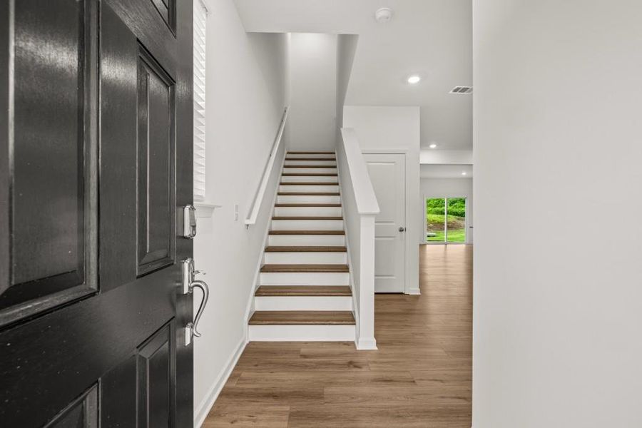 Spacious, unfurnished interior of a new home in Timber Ridge: Timber Ridge 42', Douglasville (Image 28). Spacious, unfurnished interior of a new home in Timber Ridge: Timber Ridge 42', Douglasville (Image 28).