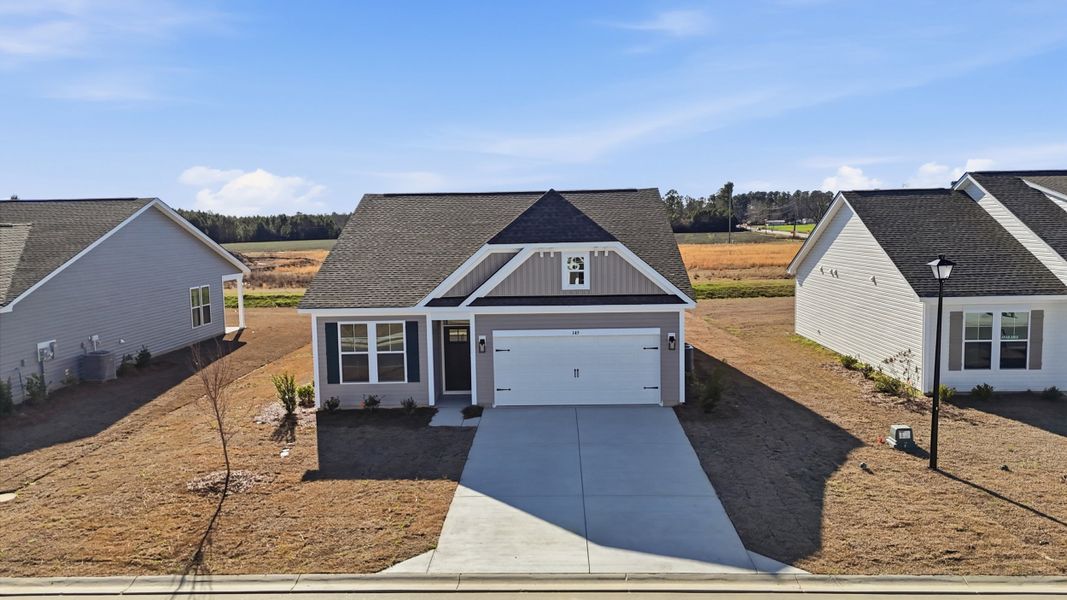 Representative exterior photo of a completed home built from the Habersham II by Great Southern Homes in Edgefield, Loris, SC (Image 36).