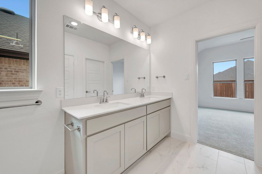 Owner's Bath Owner's Bath