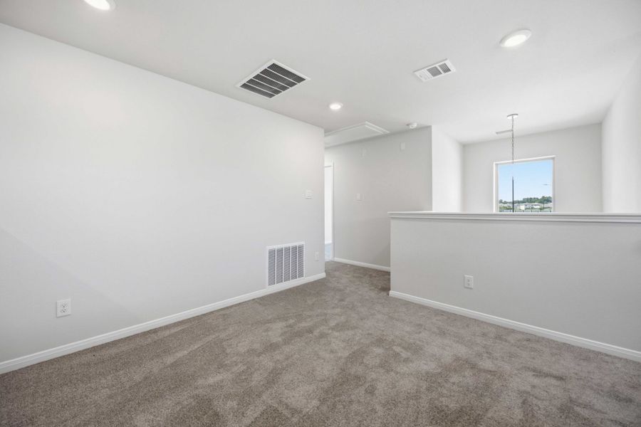 Representative unfurnished interior of a home built from the Louise by Autograph Homes in Sundance Cove, Crosby (Image 30). Representative unfurnished interior of a home built from the Louise by Autograph Homes in Sundance Cove, Crosby (Image 30).