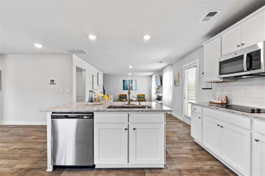 Furnished interior view inside a new home in Southern Hills, McDonough (Image 16).