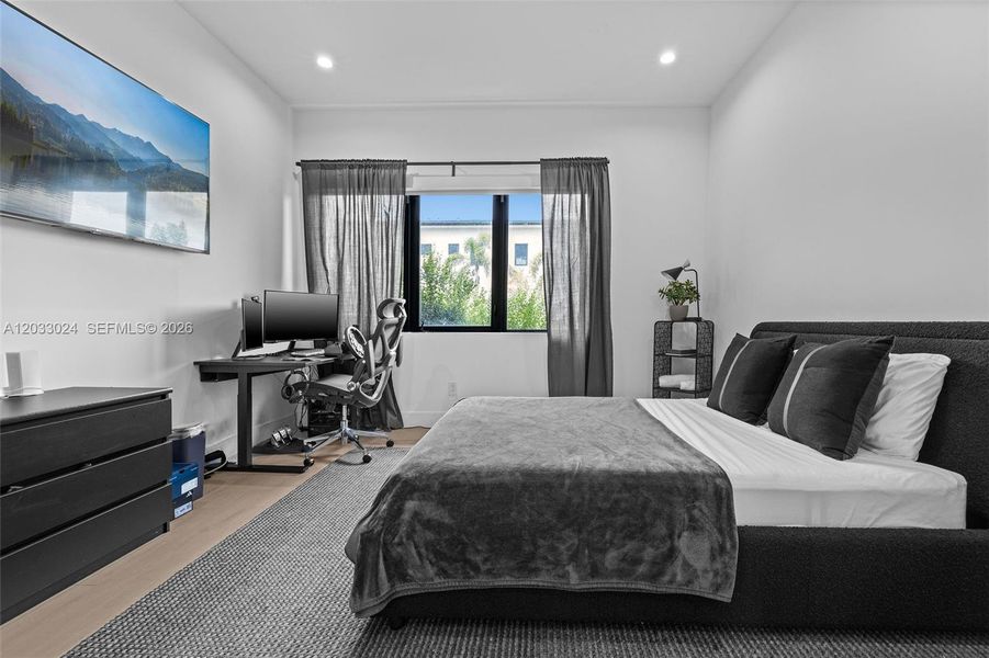 Furnished interior view inside a new home in , Davie (Image 30). Furnished interior view inside a new home in , Davie (Image 30).