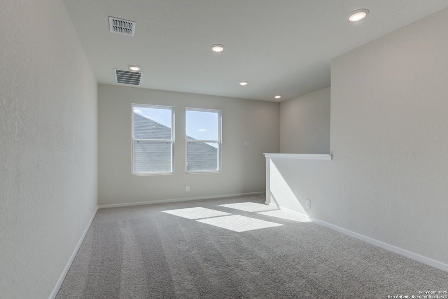 Spacious, unfurnished interior of a new home in Cordova Trails, Seguin (Image 25). Spacious, unfurnished interior of a new home in Cordova Trails, Seguin (Image 25).