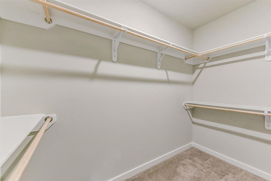 Spacious, unfurnished interior of a new home in Aldeana, Bonney (Image 28).