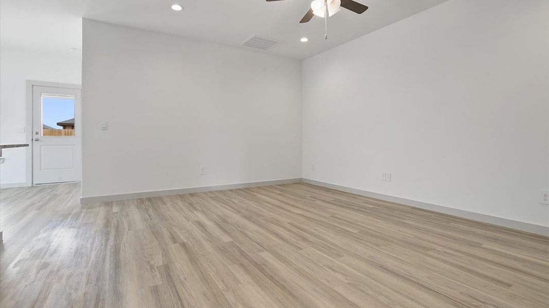Representative unfurnished interior of a home built from the The Baxter by D.R. Horton in Terra Vista, Lubbock (Image 17). Representative unfurnished interior of a home built from the The Baxter by D.R. Horton in Terra Vista, Lubbock (Image 17).
