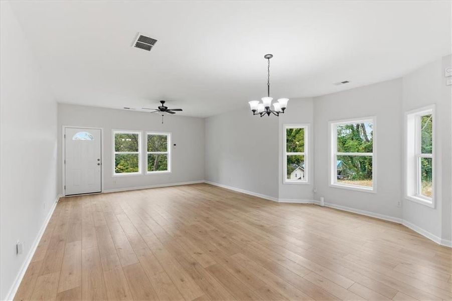 Spacious, unfurnished interior of a new home in , Rome (Image 27).