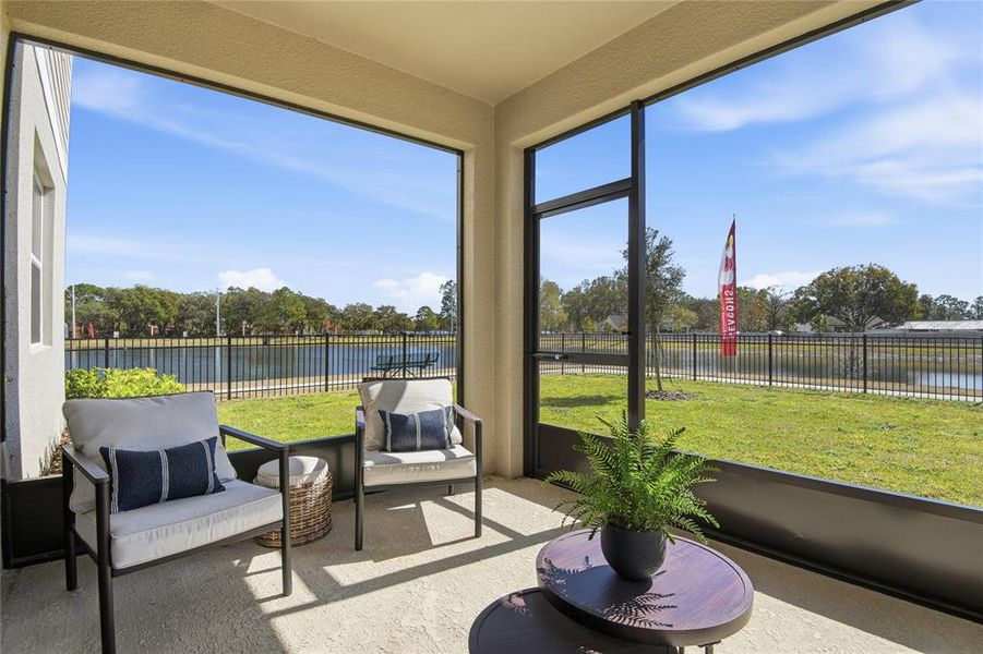 Exterior details and patio area of a home in Seaport Village, Tavares (Image 3).