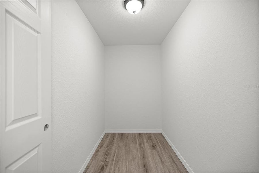 Spacious, unfurnished interior of a new home in , Ocklawaha (Image 11).