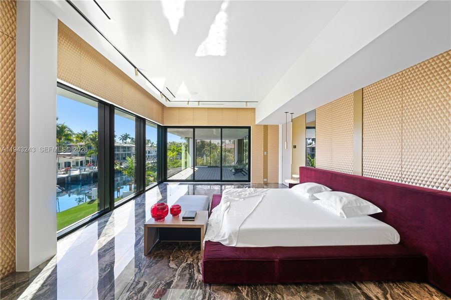 Exterior details and patio area of a home in , Fort Lauderdale (Image 24).