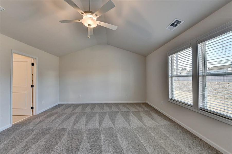 Spacious, unfurnished interior of a new home in , Auburn (Image 39). Spacious, unfurnished interior of a new home in , Auburn (Image 39).