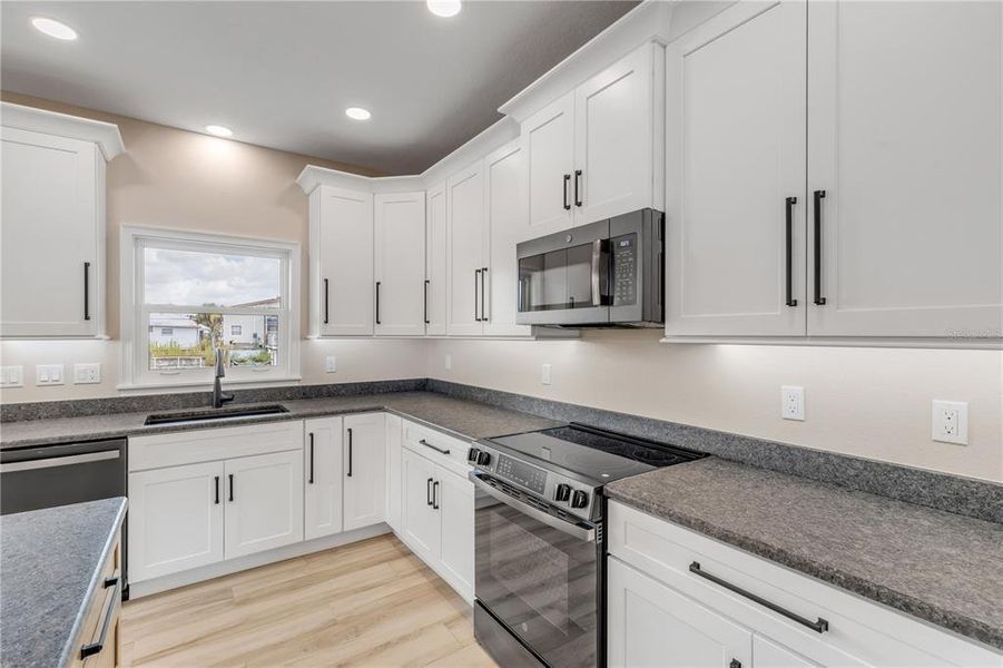 Furnished interior view inside a new home in , Oak Hill (Image 6).
