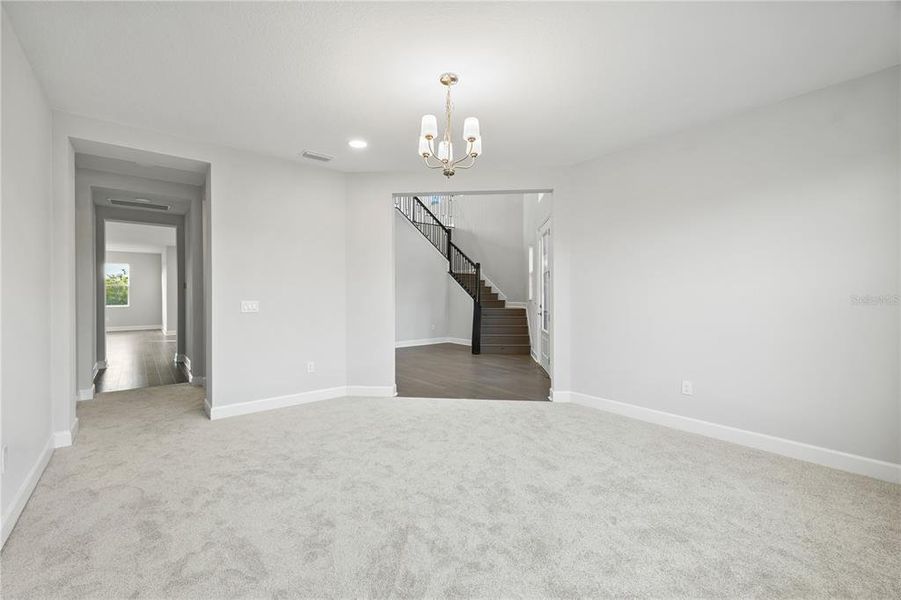 Spacious, unfurnished interior of a new home in , Winter Garden (Image 61). Spacious, unfurnished interior of a new home in , Winter Garden (Image 61).
