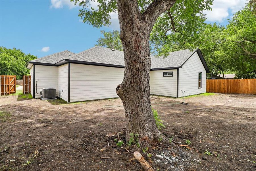 Exterior details and patio area of a home in , Mesquite (Image 4).