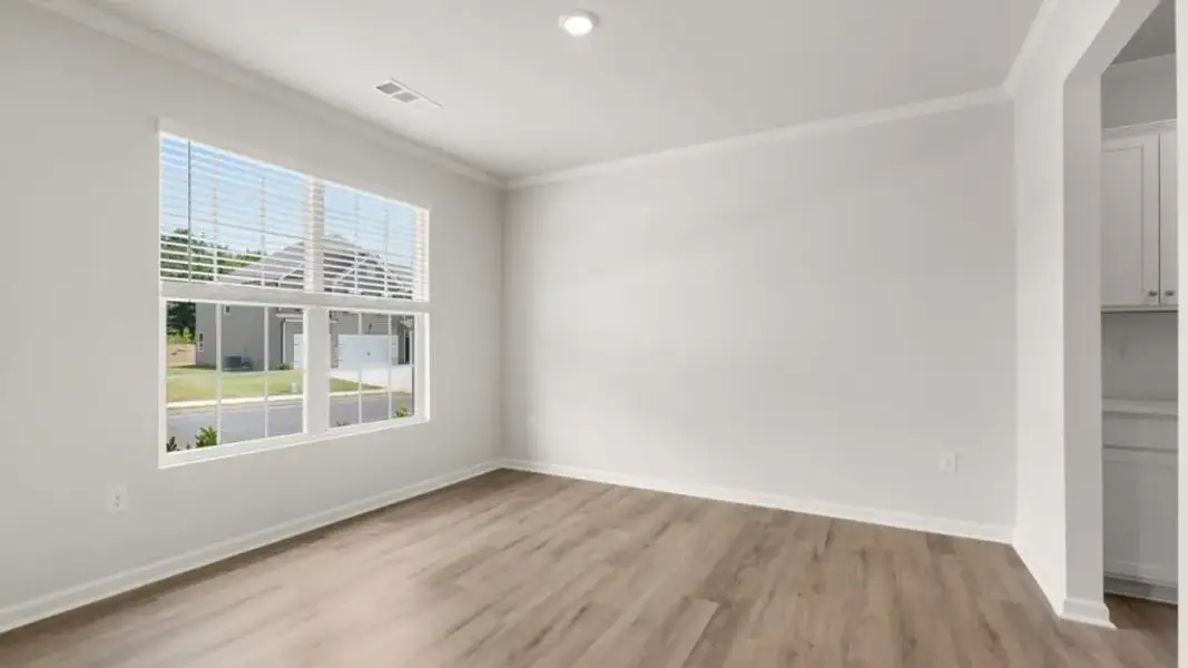 Spacious, unfurnished interior of a new home in Grandview at Lanier, Dawsonville (Image 22).