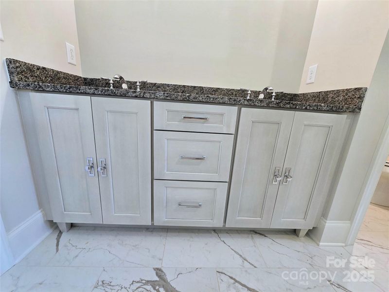 Furnished interior view inside a new home in , Belmont (Image 19).