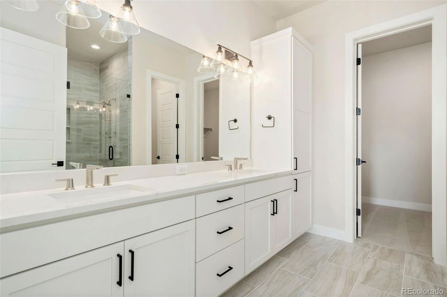 Furnished interior view inside a new home in Pelican Shores at Water Valley, Windsor (Image 9). Furnished interior view inside a new home in Pelican Shores at Water Valley, Windsor (Image 9).