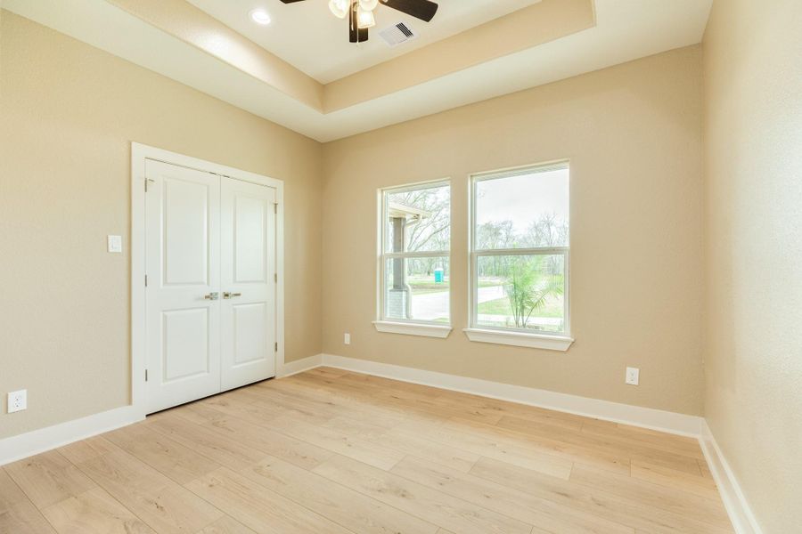 Spacious, unfurnished interior of a new home in , Richwood (Image 36).
