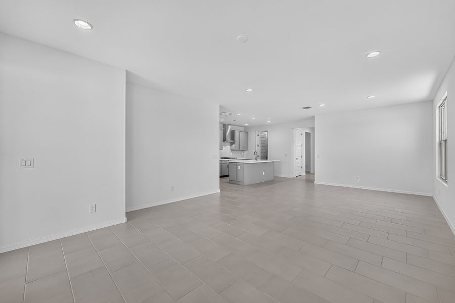 Spacious, unfurnished interior of a new home in Ladera Trails, Queen Creek (Image 14). Spacious, unfurnished interior of a new home in Ladera Trails, Queen Creek (Image 14).