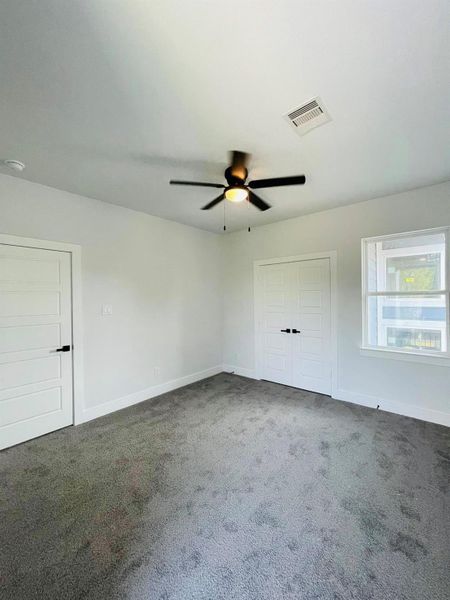 Spacious, unfurnished interior of a new home in , Houston (Image 20).