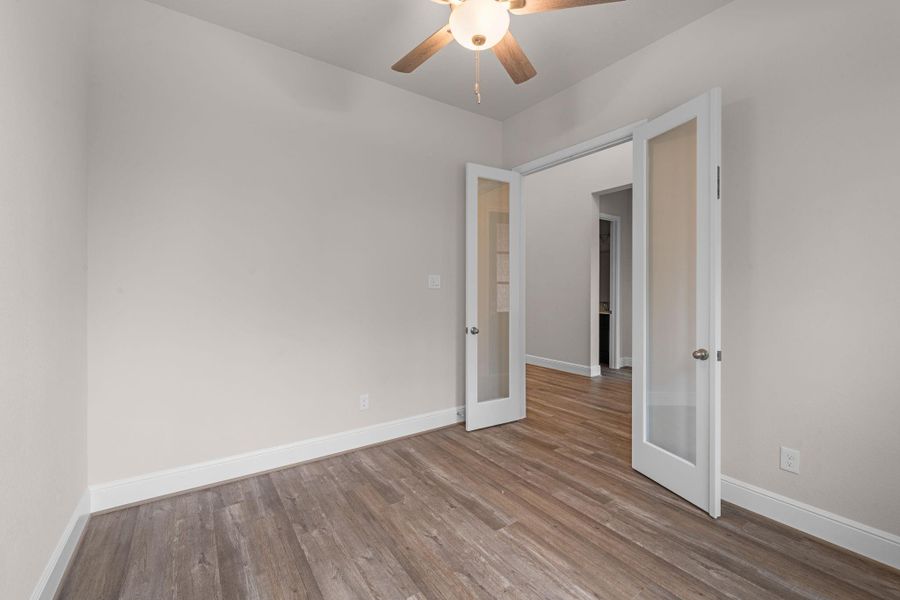 Spacious, unfurnished interior of a new home in Colton, Montgomery (Image 17).