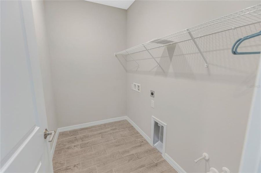 Spacious, unfurnished interior of a new home in , Riverview (Image 56). Spacious, unfurnished interior of a new home in , Riverview (Image 56).