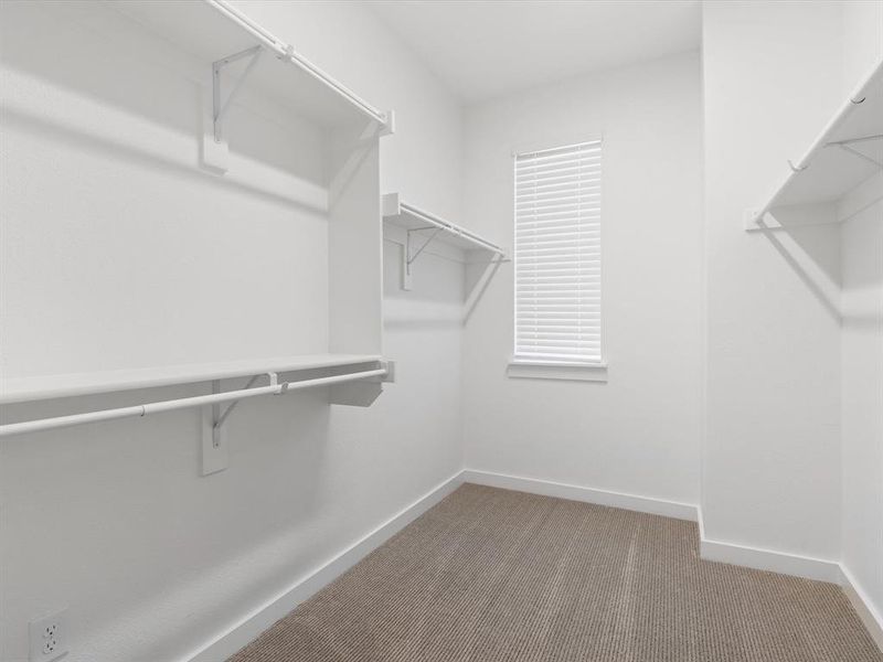 Image 33 of a home in .