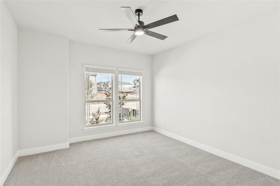 Spacious, unfurnished interior of a new home in Creekview Meadows, Pilot Point (Image 23).