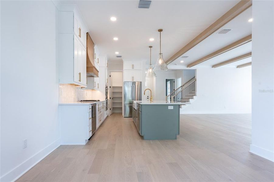 Furnished interior view inside a new home in , St. Petersburg (Image 16).