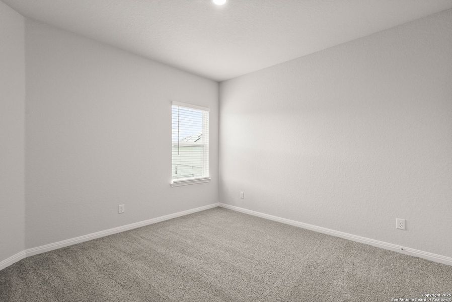 Spacious, unfurnished interior of a new home in Melissa Ranch, San Antonio (Image 22). Spacious, unfurnished interior of a new home in Melissa Ranch, San Antonio (Image 22).