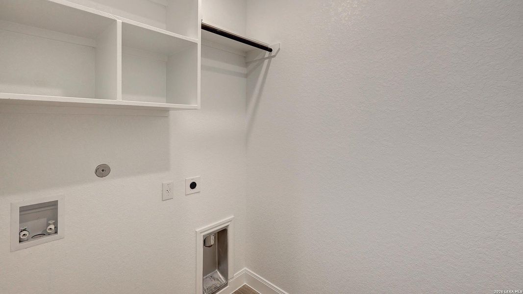 Spacious, unfurnished interior of a new home in Kallison Ranch, San Antonio (Image 19). Spacious, unfurnished interior of a new home in Kallison Ranch, San Antonio (Image 19).
