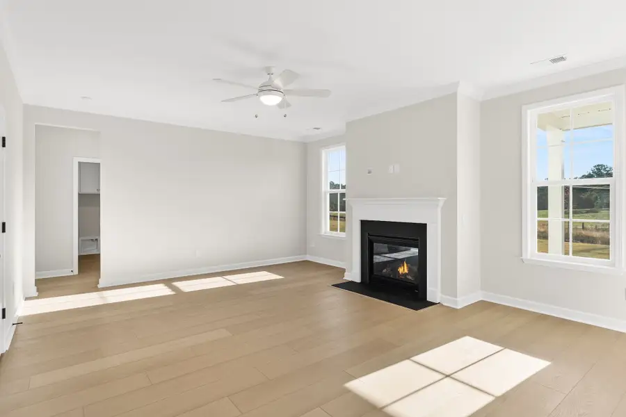 Spacious, unfurnished interior of a new home in Foxhall Landing, Easley (Image 19).