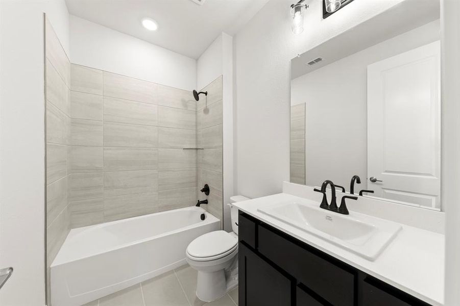 12. 2917 Andesite - 2ND Bath