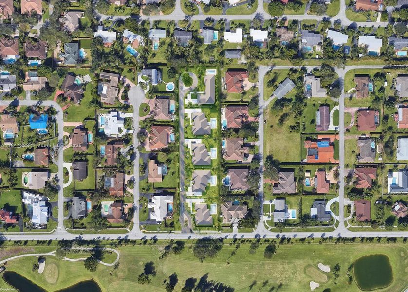 Image 9 of a home in .