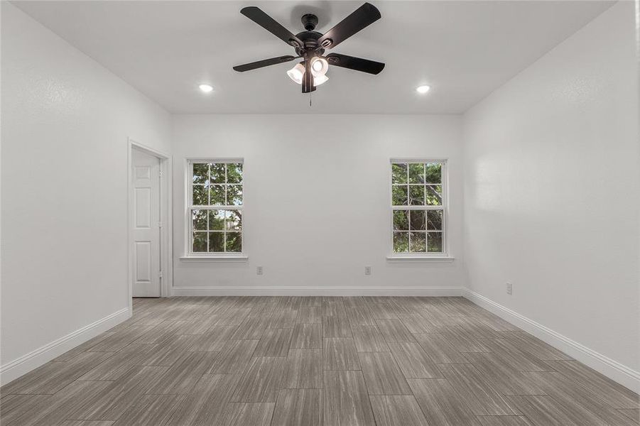 Spacious, unfurnished interior of a new home in , Fort Worth (Image 14).