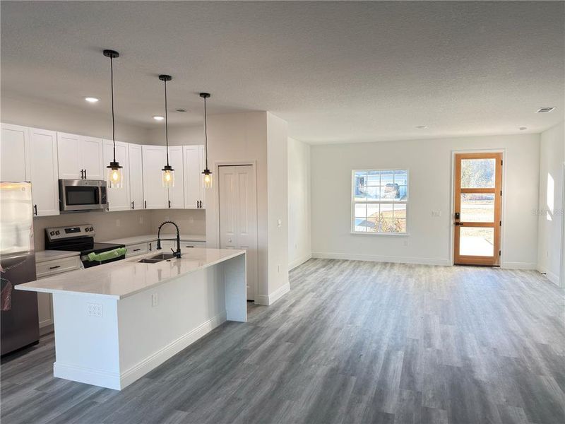 Furnished interior view inside a new home in , Ocala (Image 10).