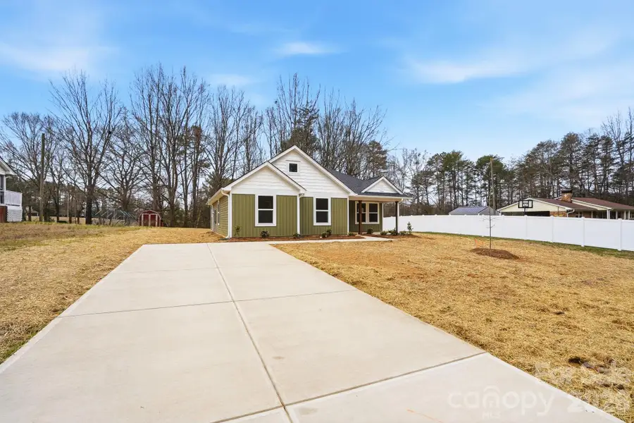 Front exterior of a new home in , Gastonia, NC, highlighting curb appeal (Image 2). Front exterior of a new home in , Gastonia, NC, highlighting curb appeal (Image 2).