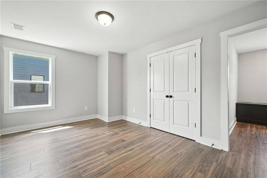 Spacious, unfurnished interior of a new home in , Cartersville (Image 14). Spacious, unfurnished interior of a new home in , Cartersville (Image 14).