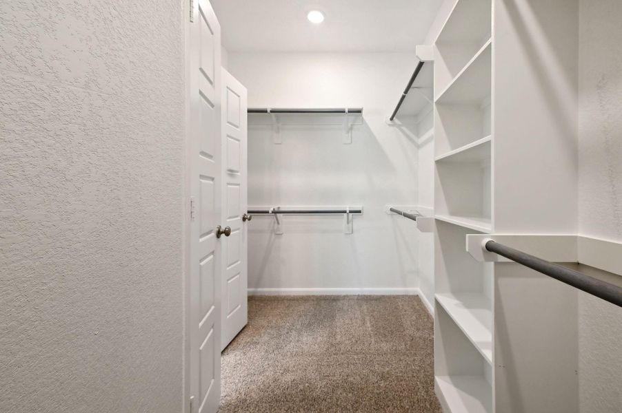 Photo is not of the actual home but is an inspirational photo of builder’s model home and may depict options, furnishings, and/or decorator features that are not included. Photo is not of the actual home but is an inspirational photo of builder’s model home and may depict options, furnishings, and/or decorator features that are not included.