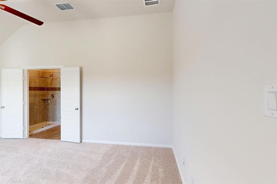 Image 41 of a home in Kings Way.