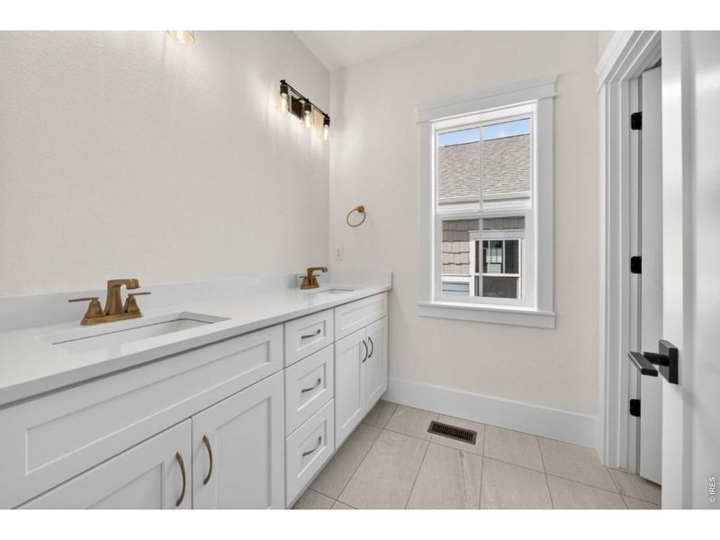 Furnished interior view inside a new home in , Erie (Image 10).