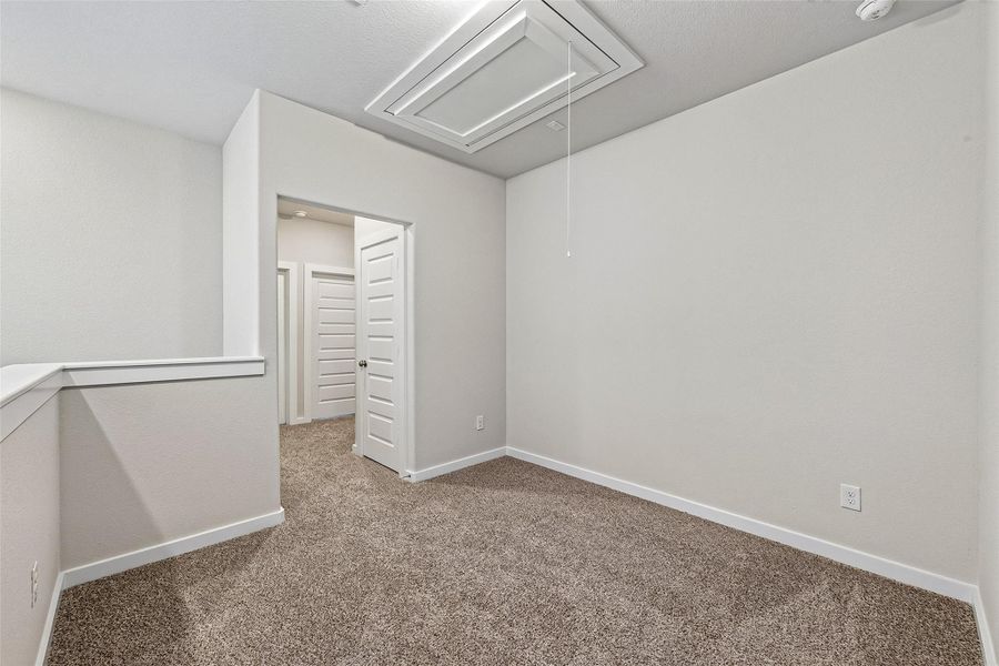 Spacious, unfurnished interior of a new home in Park Row Village, Houston (Image 26). Spacious, unfurnished interior of a new home in Park Row Village, Houston (Image 26).