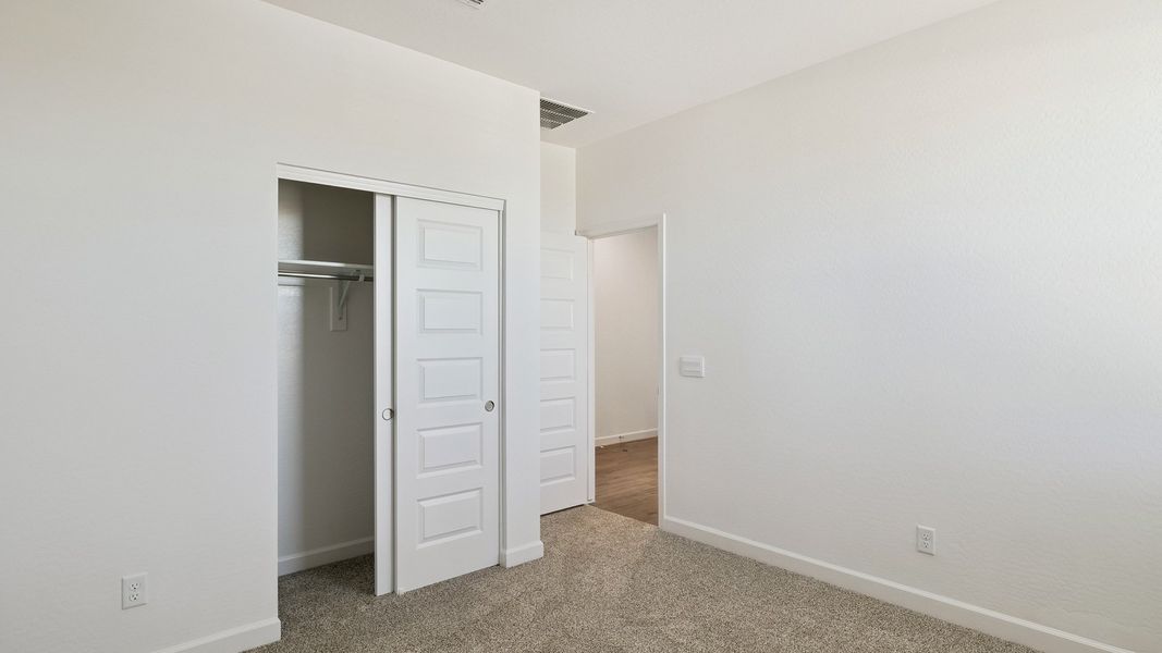 Spacious, unfurnished interior of a new home in Remington, Buckeye (Image 14).