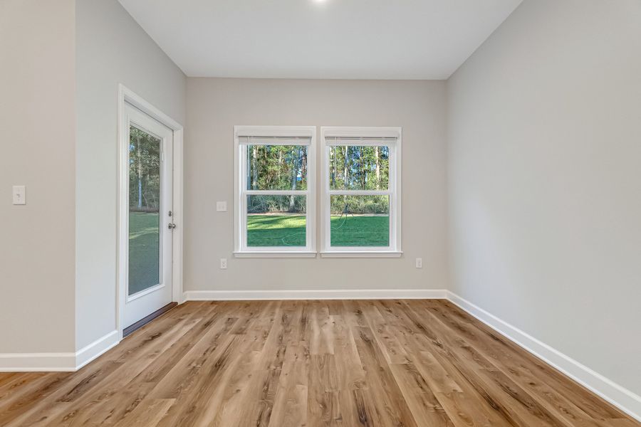 Spacious, unfurnished interior of a new home in Oak Hollow, Crestview (Image 20). Spacious, unfurnished interior of a new home in Oak Hollow, Crestview (Image 20).